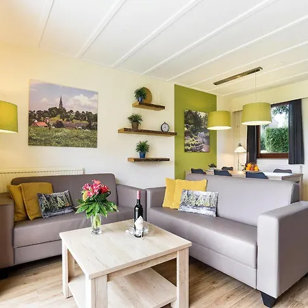 펜션 Comfortable Family In Reevallis *