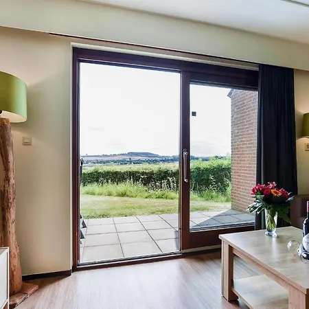 Feriehus Comfortable Family In Reevallis *