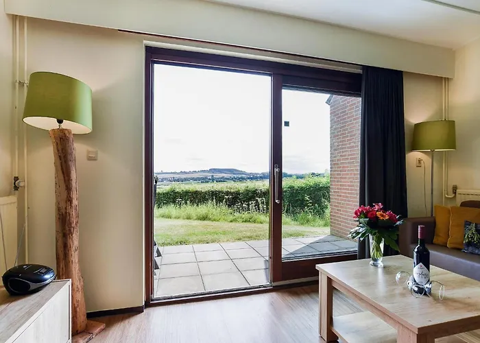 Feriehus Comfortable Family In Reevallis *